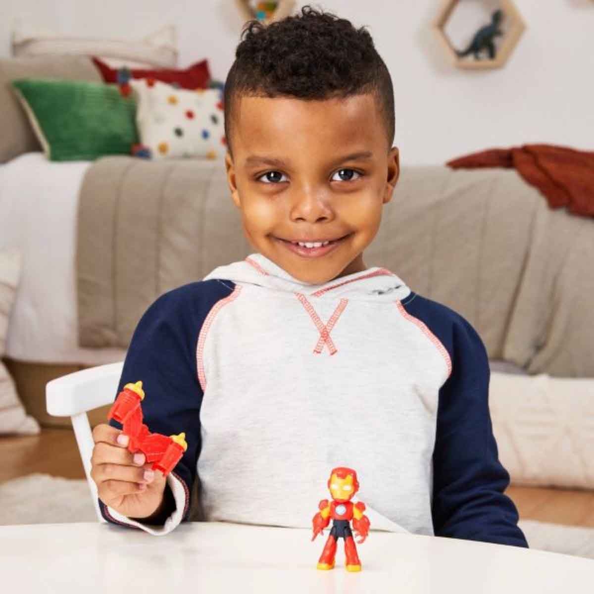 آيرون مان وأصدقاؤه الرائعون شخصية جيرجيتش للجنسين من عمر 3-4 سنوات