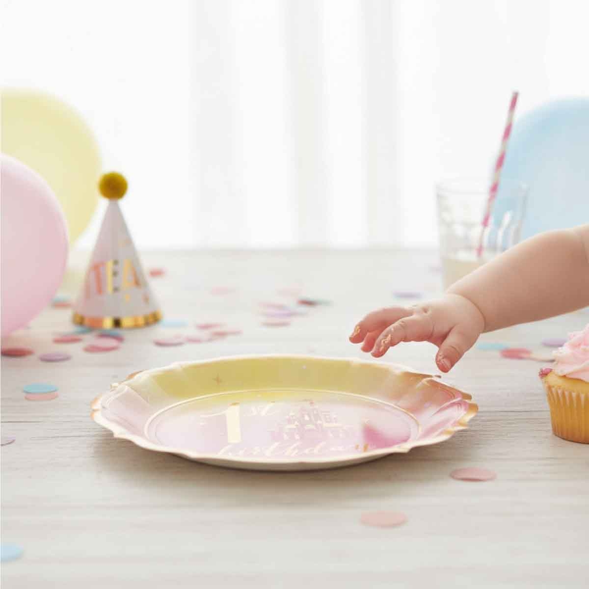 ديزني برنسيس مجموعة 8-قطع أطباق ورقية معدنية 7 انش عيد ميلاد أول