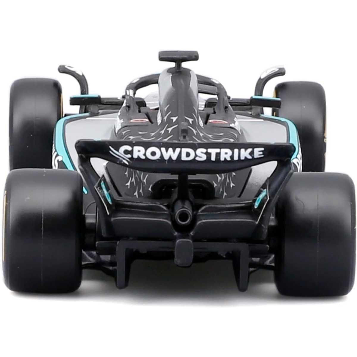 بوراغو سيارة مرسيدس-AMG بتروناس F1 W16 Team موديل معدن مصبوب بمقياس 1:43 مع خوذة للأولاد، 13+ سنوات