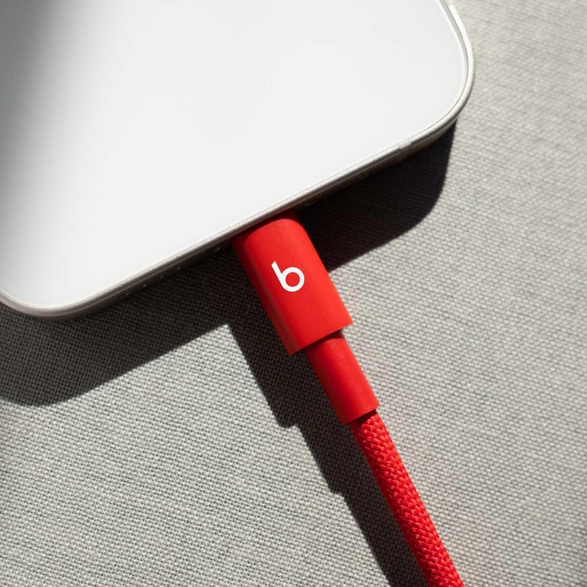 كابل Beats Rapid Red بطول 1.5 متر من USB-C إلى Lightning