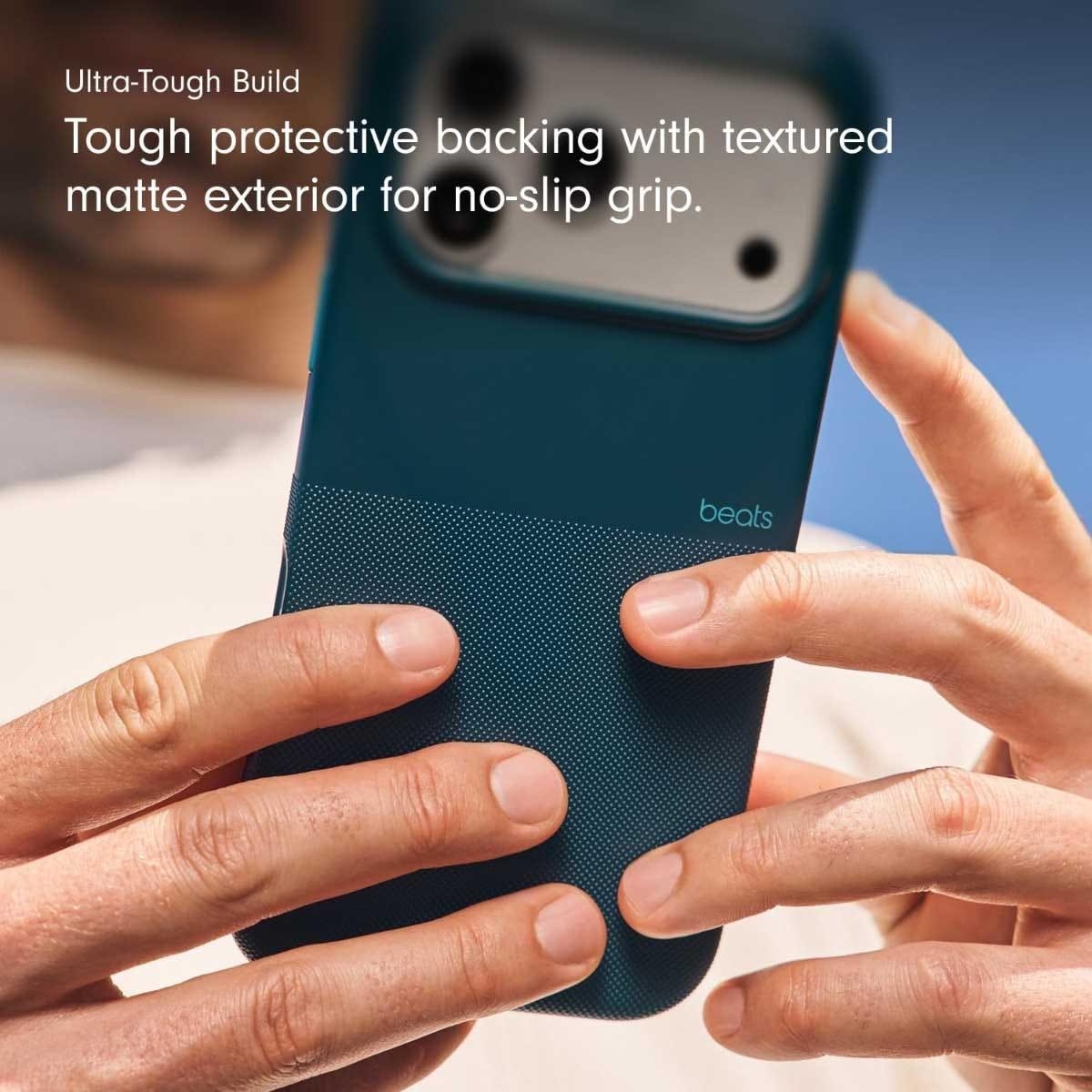 بيتس غطاء حماية قوي مع MagSafe وتحكم بالكاميرا لآيفون 17 برو ماكس - أزرق روكي