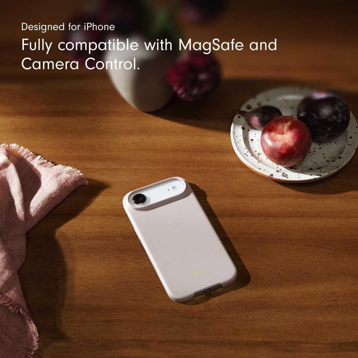 بيتس غطاء مع MagSafe وتحكم بالكاميرا لآيفون Air - لايم ستون