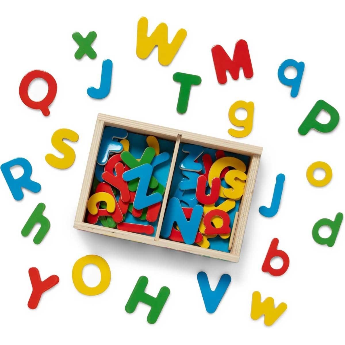 ميليسا آند دوغ مجموعة أحرف أبجدية خشبية مغناطيسية من 52 قطعة للجنسين، 3-4 سنوات