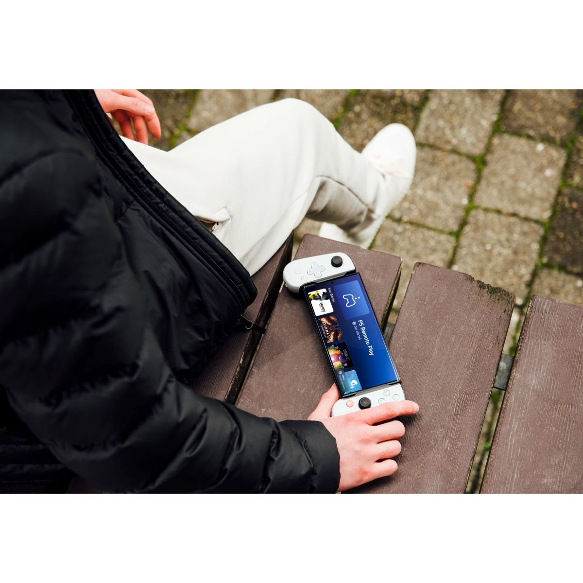 باك بون وحدة تحكم ألعاب موبايل للآيفون إصدار بلايستيشن