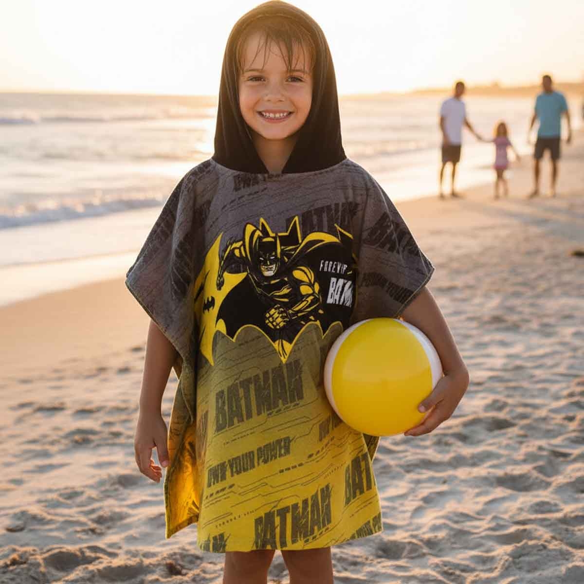 باتمان منشفة أطفال بقلنسوة ناعمة وماصة باللون الأسود للأولاد من عمر 3-4 سنوات