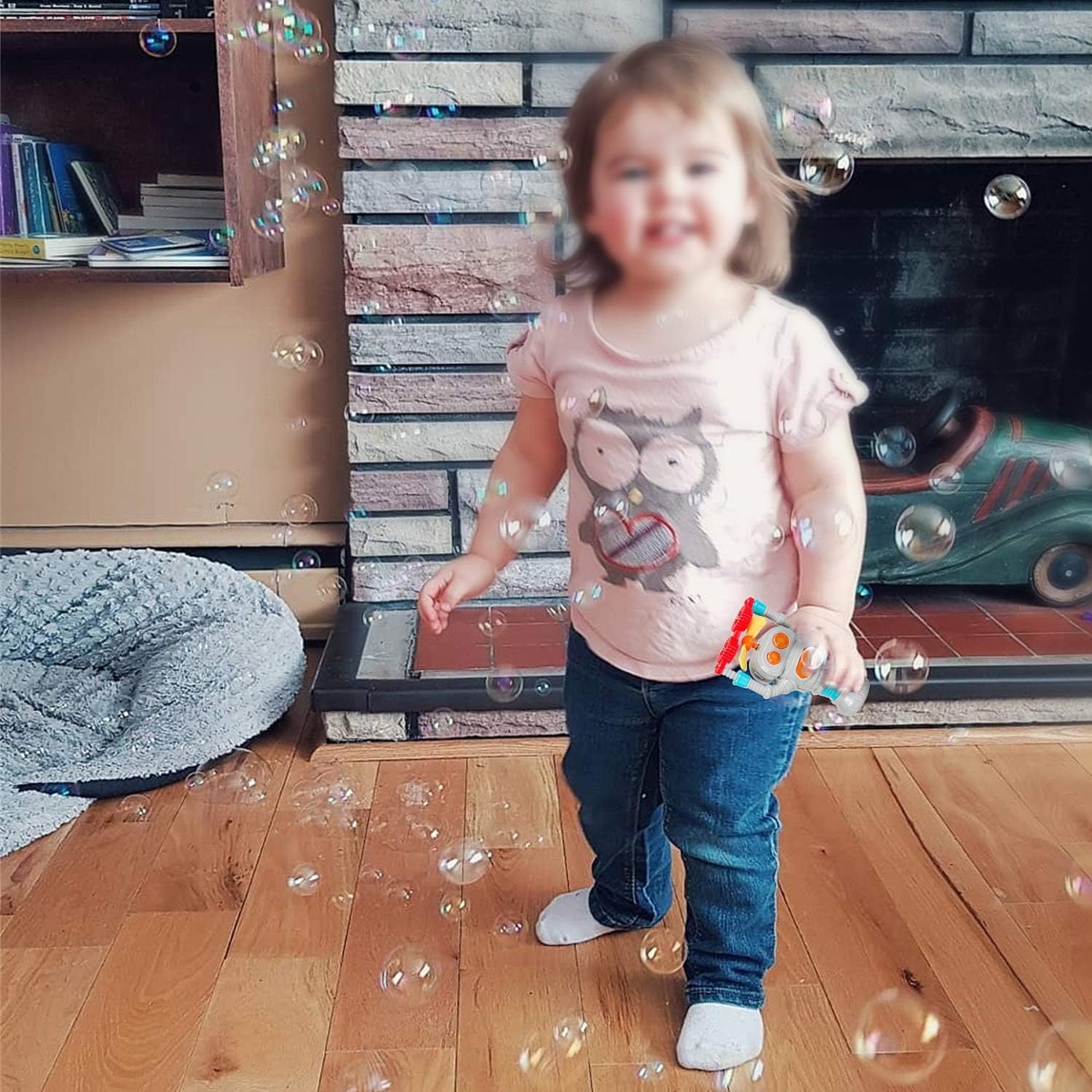 بابل فن صانع فقاعات على شكل صديق فضائي يعمل بالبطارية مع محلول للجنسين، 3-4 سنوات