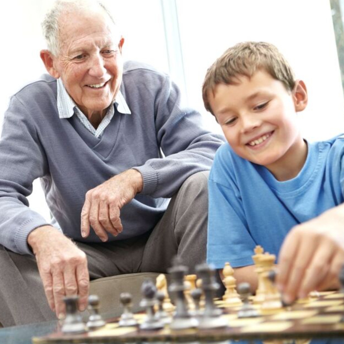 كلاسيك جيمز شطرنج (أساسي) لعبة لوحية للجنسين، 5-7 سنوات