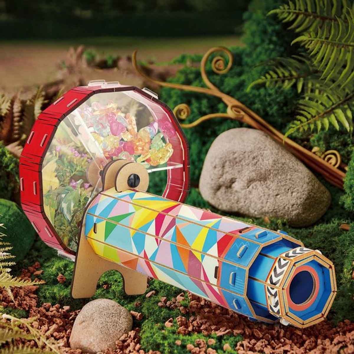 كيوبك فن ناشيونال جيوغرافيك بازل ثلاثي الأبعاد كاليودسكوب مع عجلة للجنسين، 5-7 سنوات