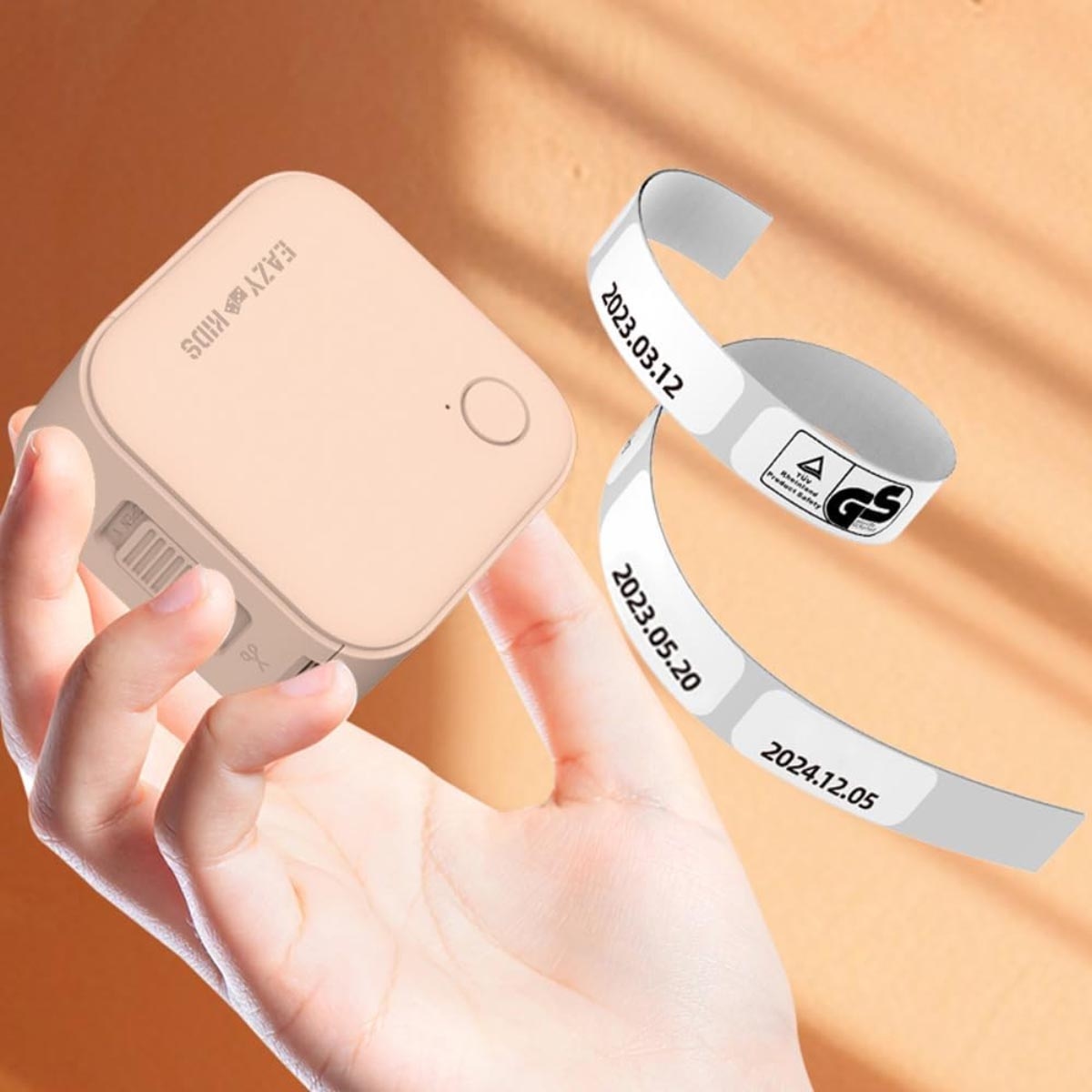 إيزي كيدز طابعة ملصقات صغيرة لفة 180 ملصق وتحكم عبر تطبيق ذكي