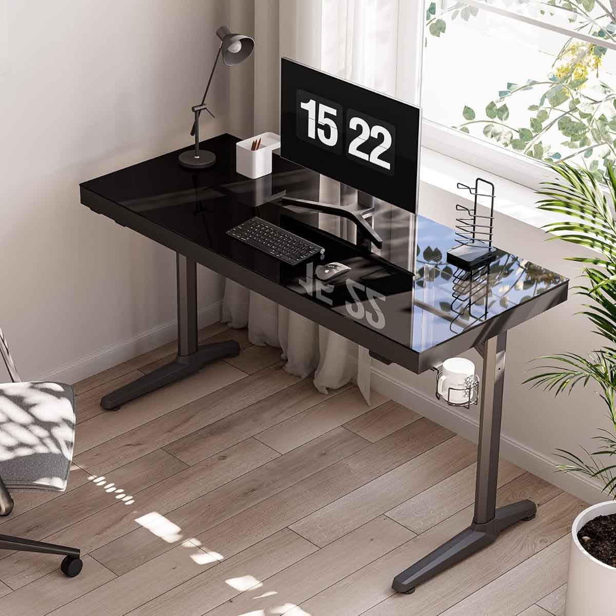 يوريكا مكتب ألعاب زجاج مقوى بإضاءة RGB مقاس 55" موديل GTG I55