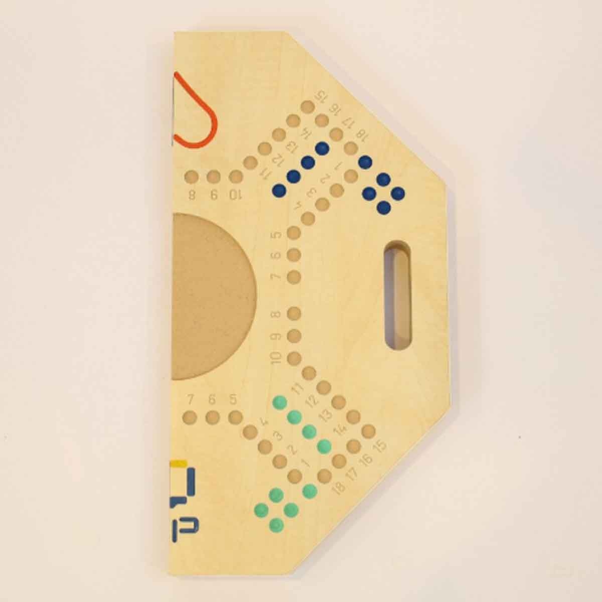 فور أند بلس مجموعة لعبة جاكارو لوحية قابلة للطي بلون بيج، للجنسين، 4 لاعبين