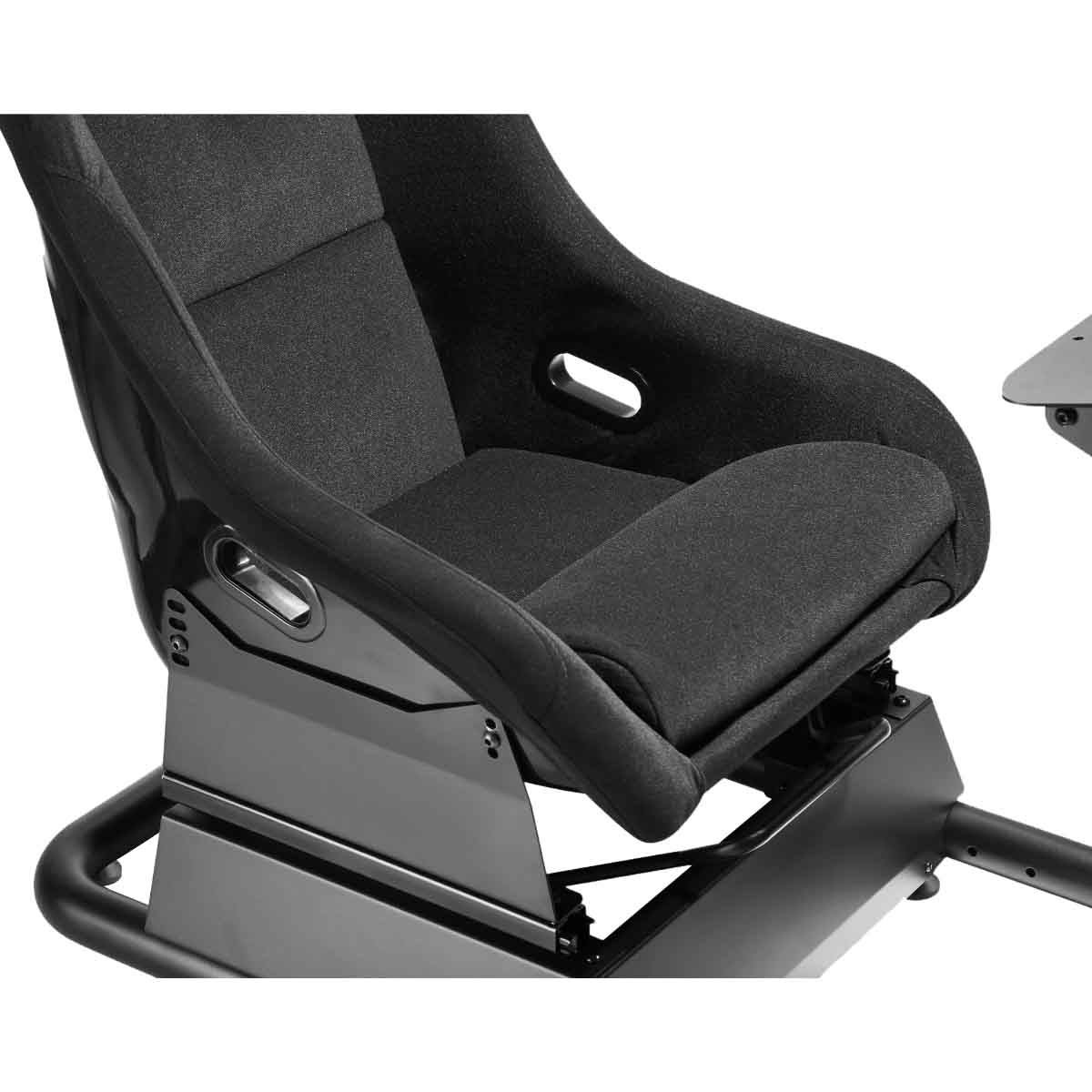 جيم أون منصة محاكاة سباقات احترافية