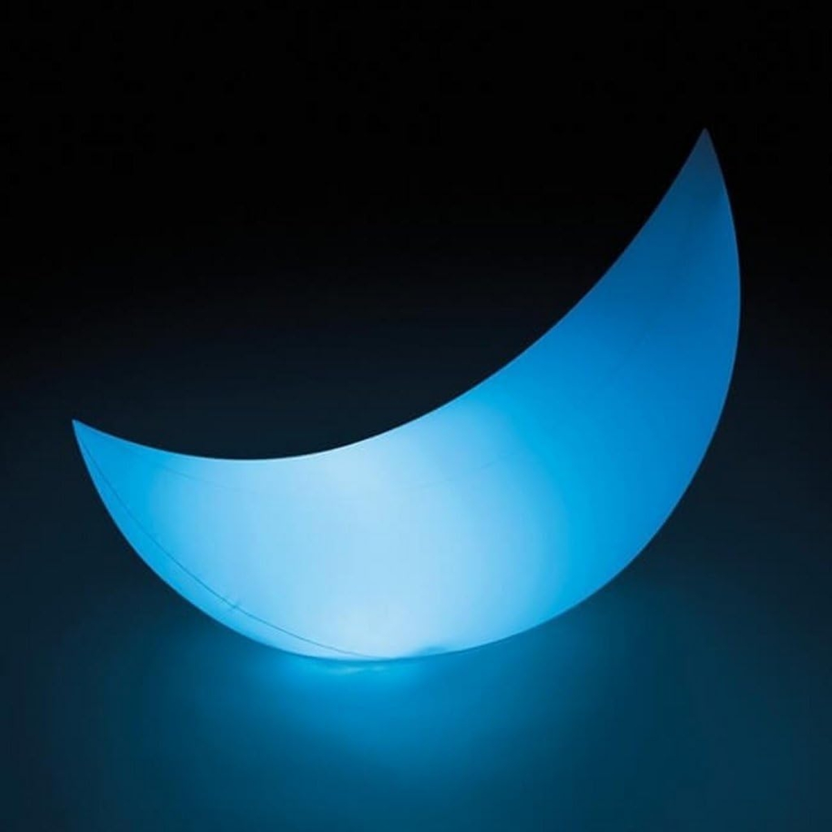 Intex Led Floating Crescent Light للجنسين، 13+ سنة