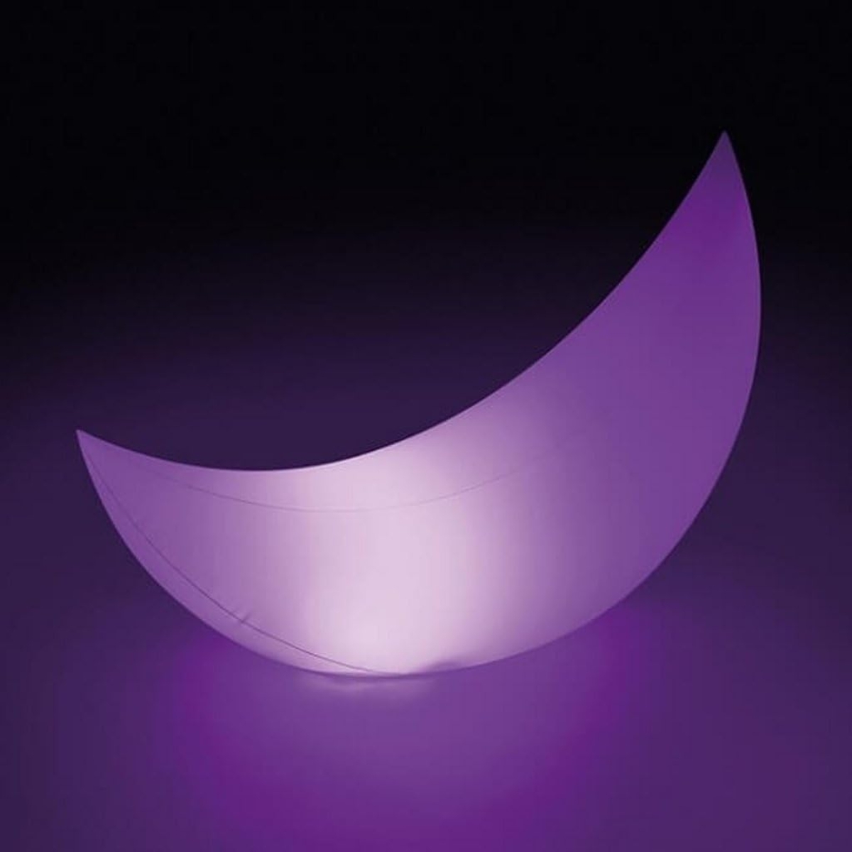 Intex Led Floating Crescent Light للجنسين، 13+ سنة