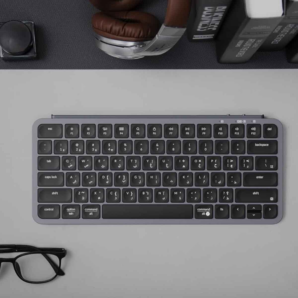 كايكرون B1 برو أبيض لوحة مفاتيح للألعاب لاسلكية فائقة النحافة بنسبة 75٪ بنظام ZMK مخصص