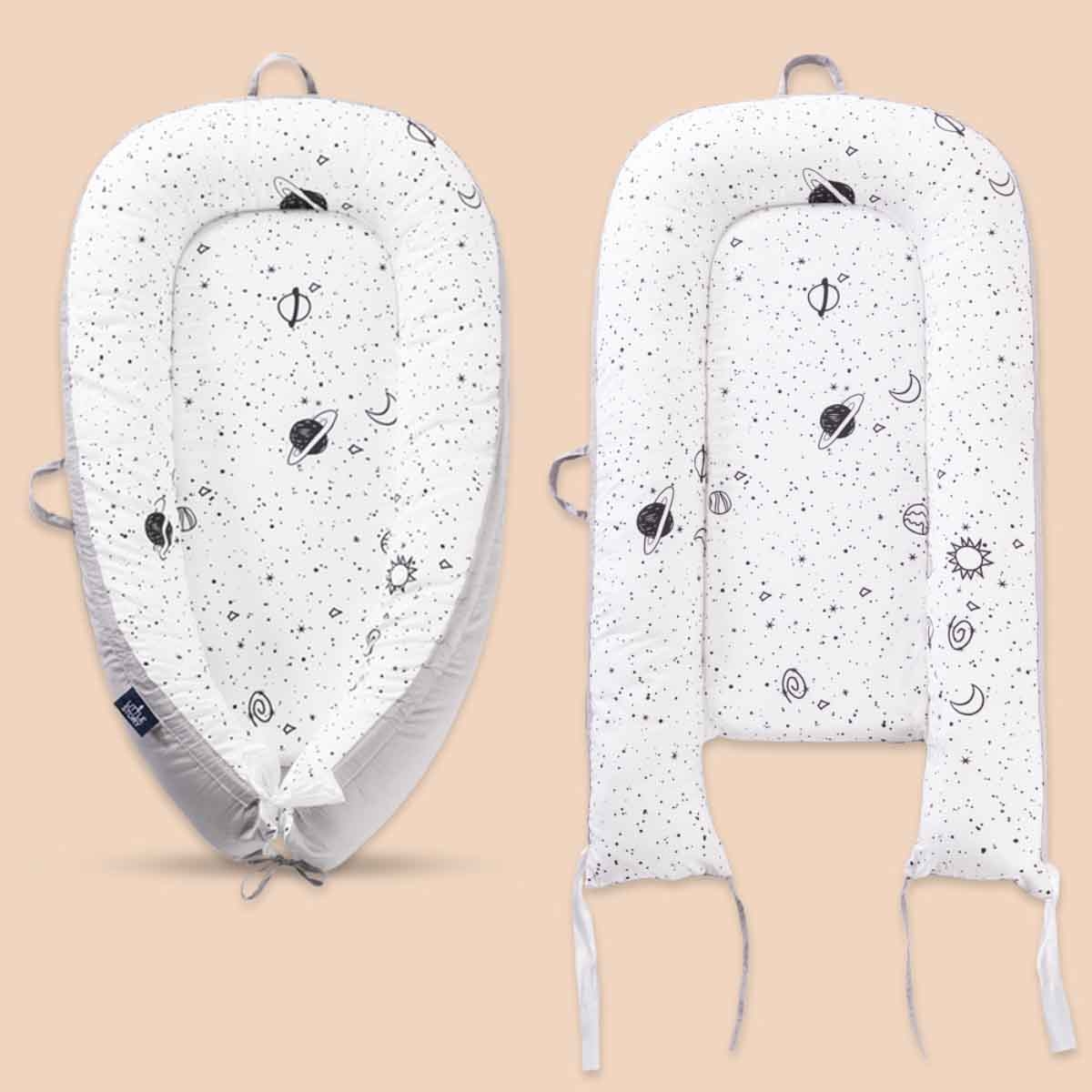 ليتل ستوري سرير استرخاء للمواليد بحشوة لينة وقابلة للتنفس — نقش المجرة للأطفال، 0–2 سنة