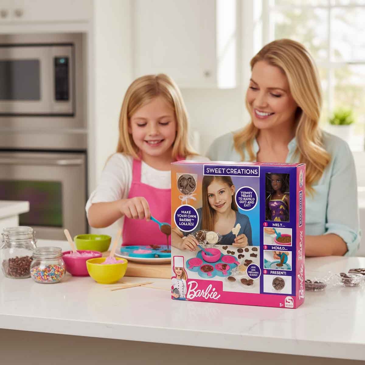 باربي إبداعات حلوة مع دمية باربي للبنات، 3-4 سنوات