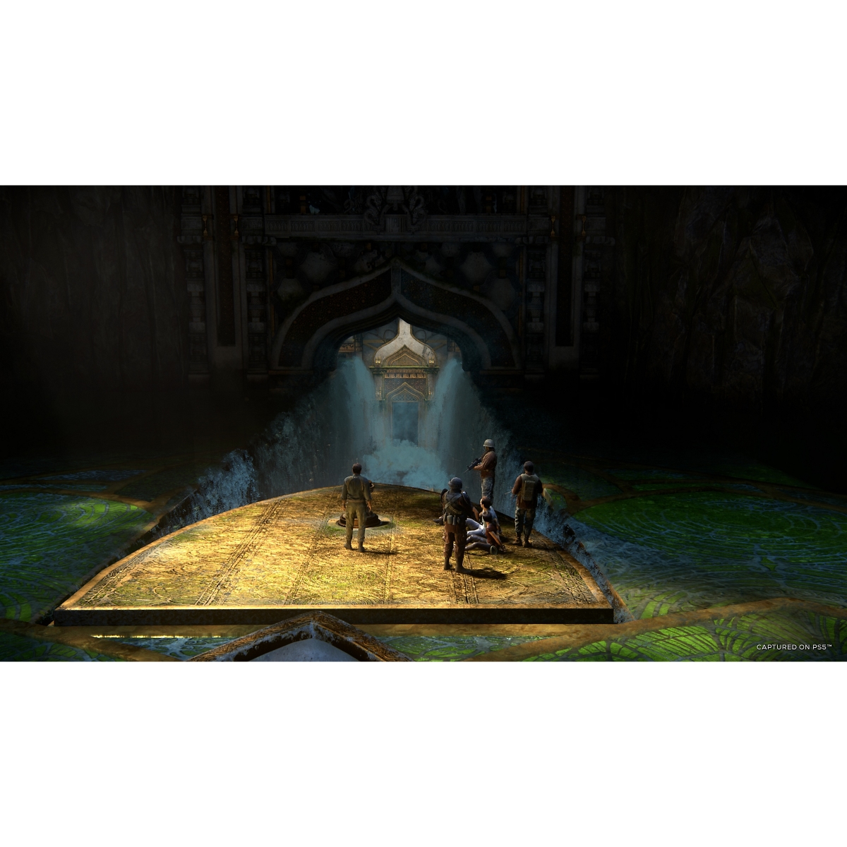 نوتي دوغ أنتشارتد: ليجاسي أوف ثيفز كوليكشن (نسخة السعودية) لعبة لبلايستيشن 5