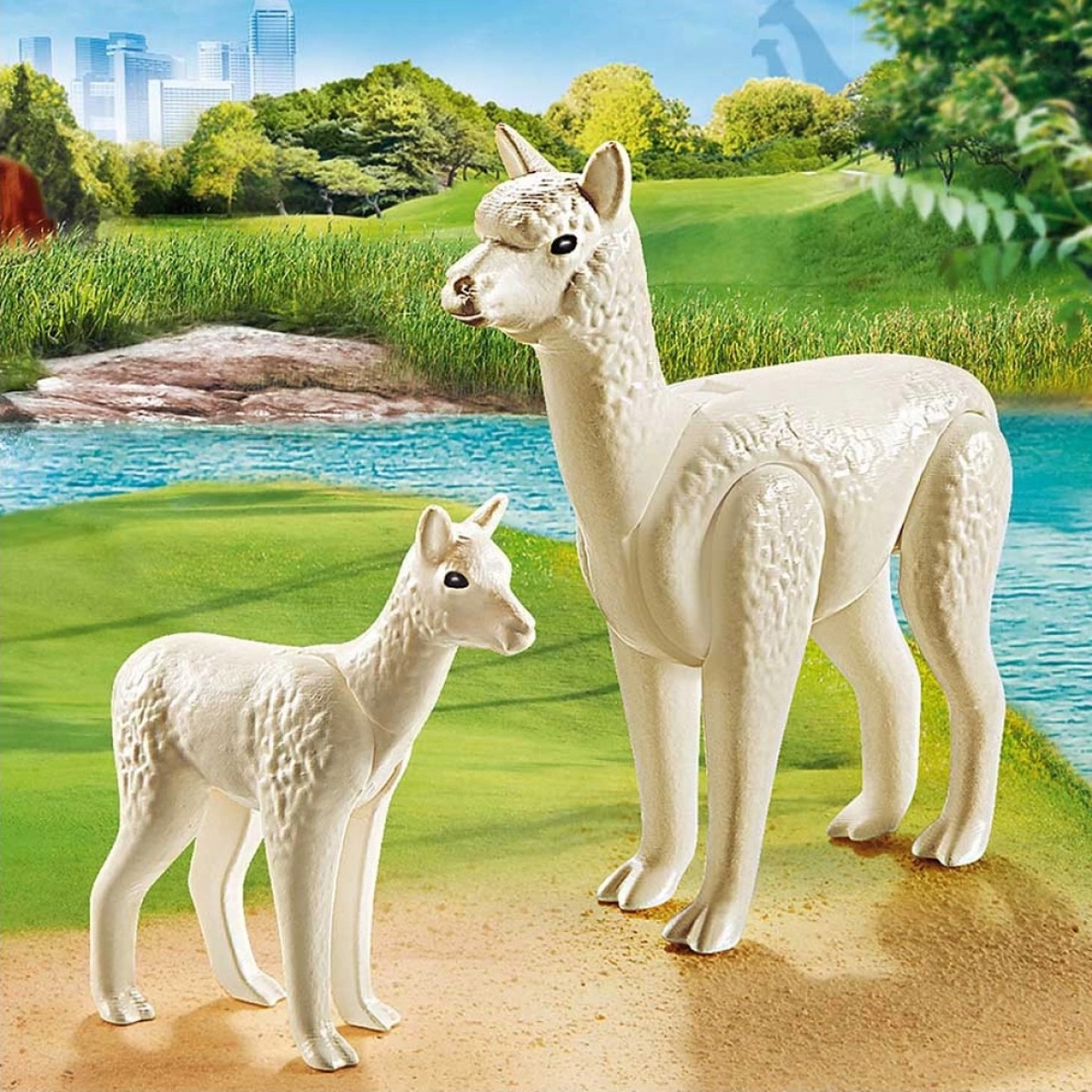 بلاي موبيل مجموعة ألباكا مع صغيرها من فاميلي فن للجنسين، 5-7 سنوات