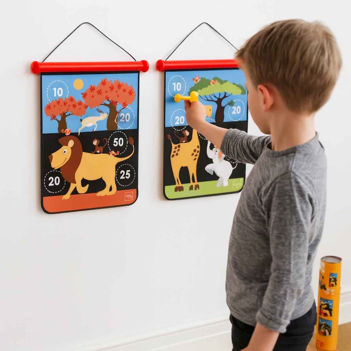 سكرتش يوروب لوحة سهام مغناطيسية سفاري مع سهام للجنسين 5 - 7 سنوات