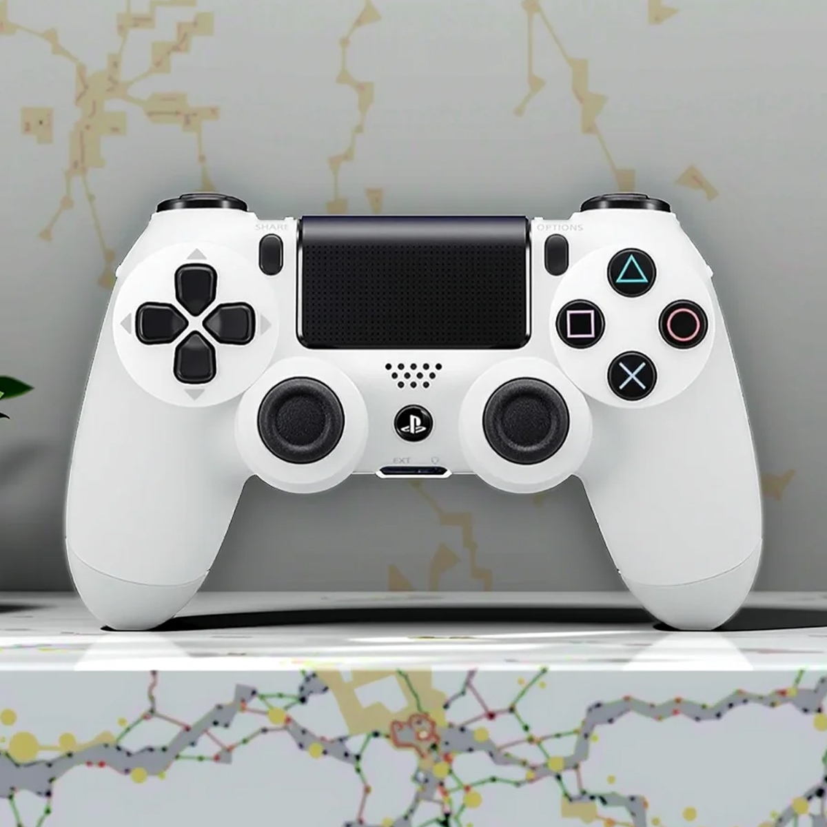 سوني وحدة تحكم لاسلكية دوال شوك 4 بلون أبيض جليدي متوافقة مع بلايستيشن 4