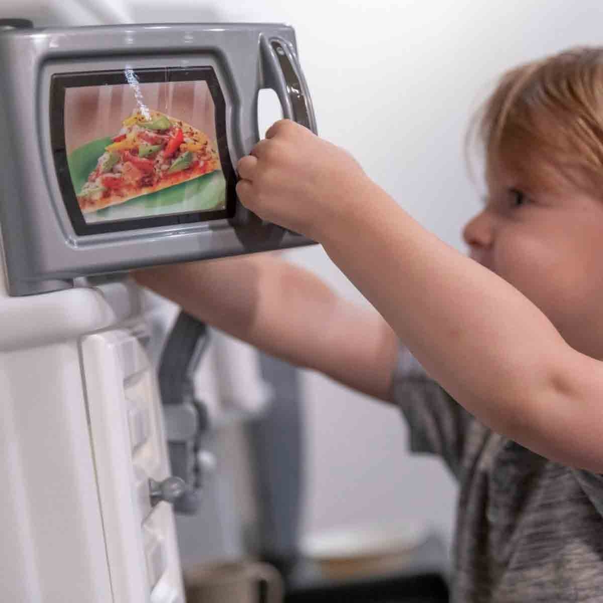 ستيب 2 مطبخ لايف ستايل دريم بلاي سيت للجنسين، 3-4 سنوات