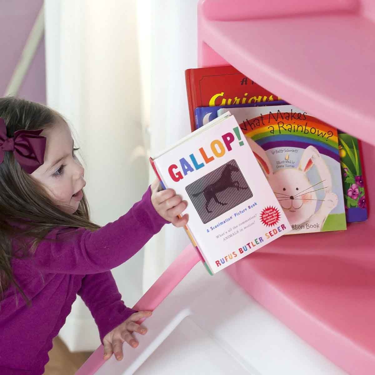 ستيب 2 خزانة كتب ليفت اند هايد ST2857600 للجنسين، عمر 3-4 سنوات