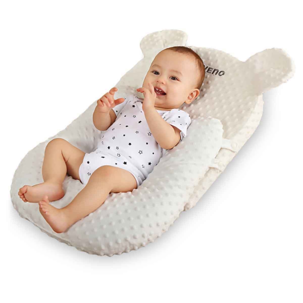 صنفينو وسادة حليب للأطفال مضادة للانسكاب على شكل U مع قاعدة مائلة 10°