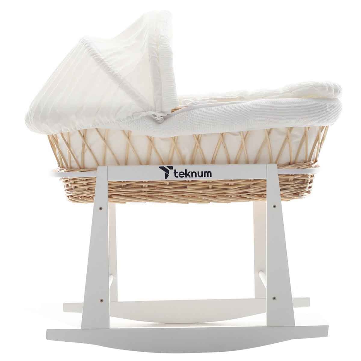 تيكنوم مهد موسى من الخوص مع طقم مفروشات وفل أبيض وحامل هزاز أبيض خشب بني، 0-2 سنوات