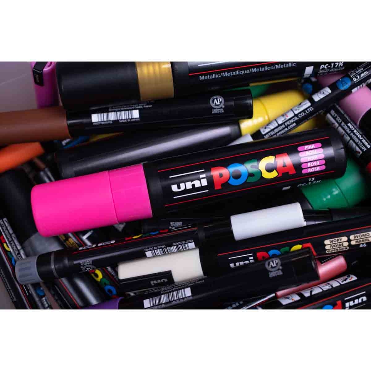 يوني بوسكا مجموعة 16 قلم تلوين أساسية