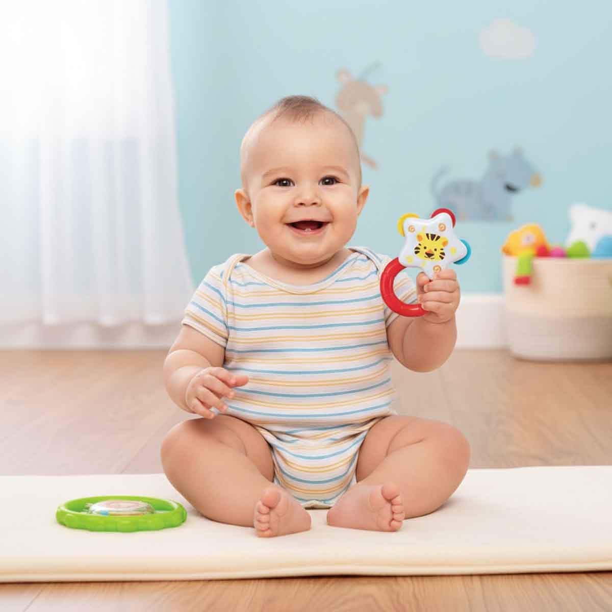 وين فن مجموعة ألعاب راتل للأطفال عمر 0-2 سنوات